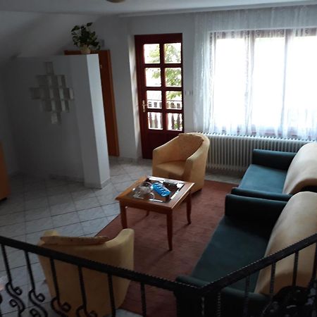 Rozsa Apartman Lenti Exterior photo